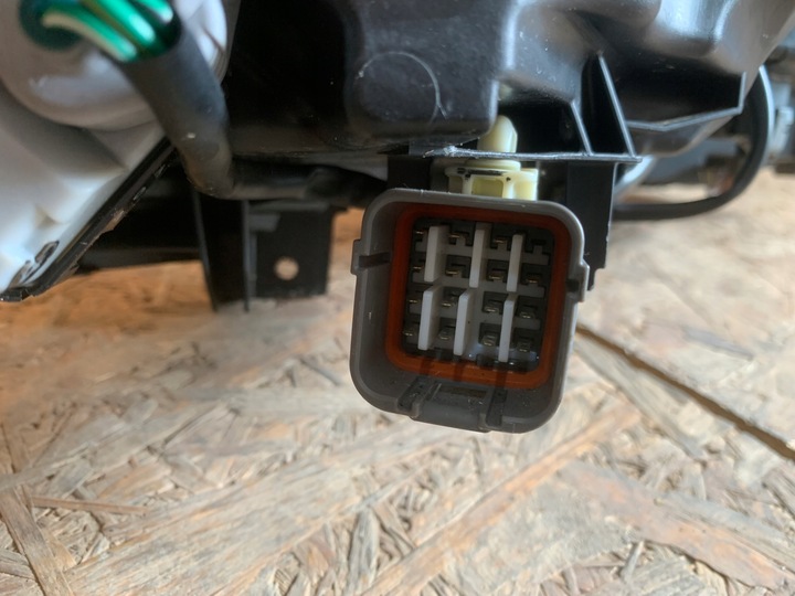 фото №10, Subaru impreza повний led рестайлінг лампа ліва перед передня європа 84009fl122