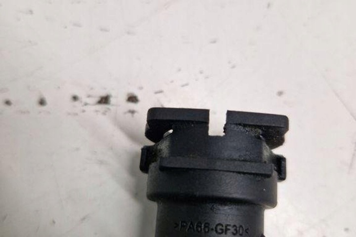 фото №9, Труба охлаждение peugeot 508 pa66gf30 2.0l 2016