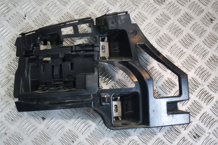 фото №1, Ползун бампера mercedes w167 купе a1678804101