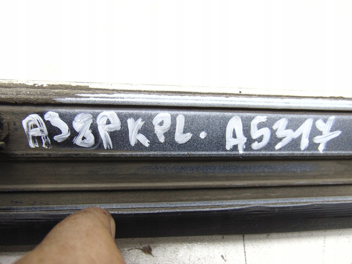 фото №9, Планка планки kpl. audi a3 8p рестайлінг 5d s-line ly9c