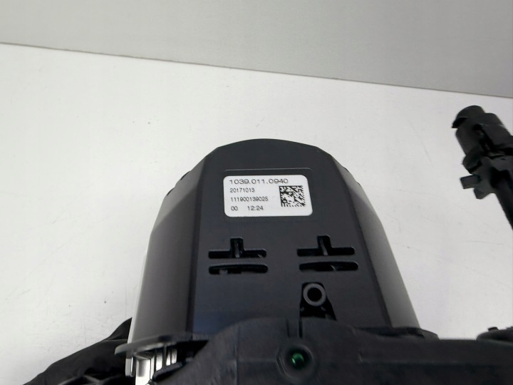 фото №6, Bmw g30 g31 проектор od стороны крыльев лампы адаптивный led левый 8499121