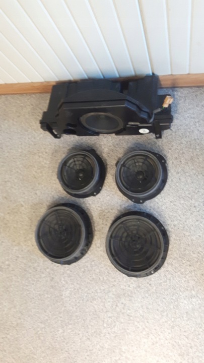 фото №1, Audi a4 b9 8w9 динаміки сабвуфер 8w9035382b