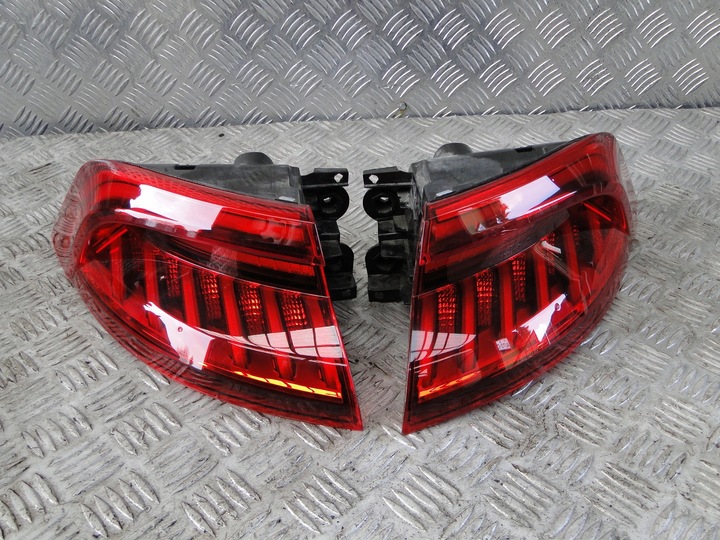 фото №13, Лампа лампы зад audi 8q rsq8 high usa 4m8945095q 4m8945069c 4m8945070c