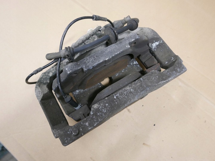 фото №5, Bmw f10 f12 f13 суппорт тормозной левый перед 60/36
