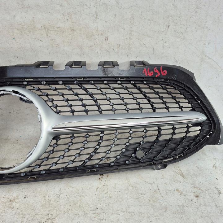 фото №4, Mercedes a-klasa iv 4 w177 18-22 решётка радиатора решётка pdc