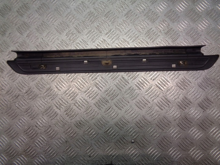 фото №2, Планка порогова внутрішня правий перед volvo v40
