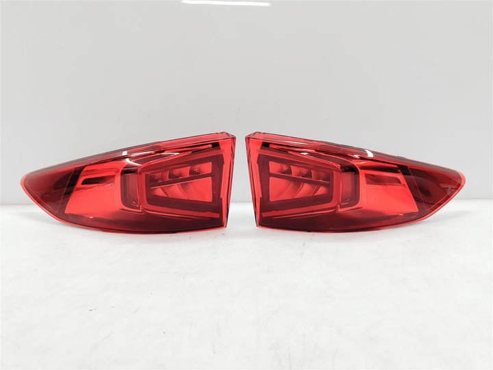 фото №1, Cupra formentor 5ff лампа зад led ory eu !!!