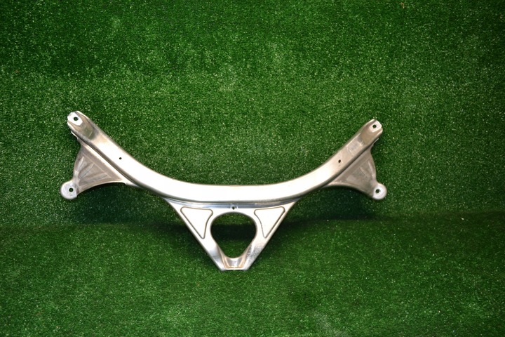 фото №1, Кронштейн распорка audi a7 c7