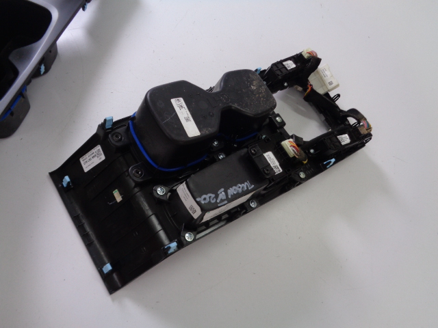 фото №6, Панель туннель рамка hyundai tucson iv 2020-