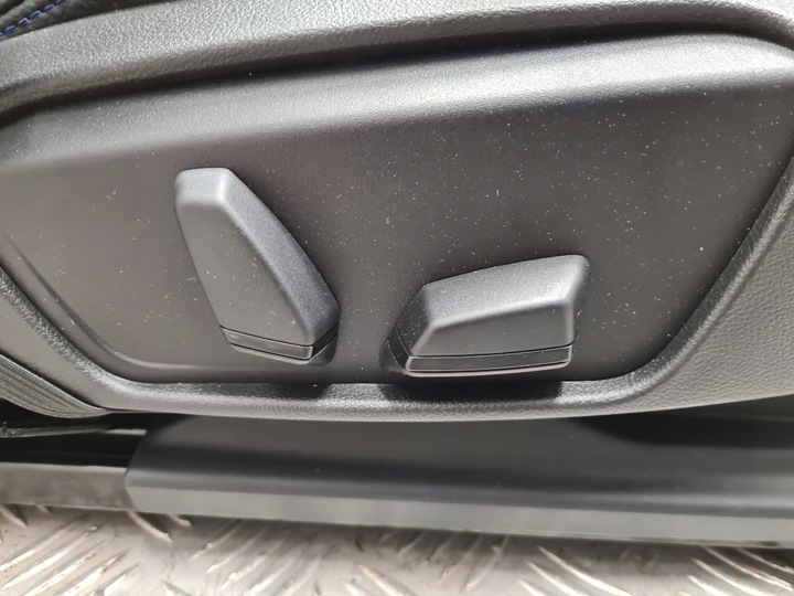 фото №6, Bmw f39 засіб сидіння диван тунель обшивки оббивка