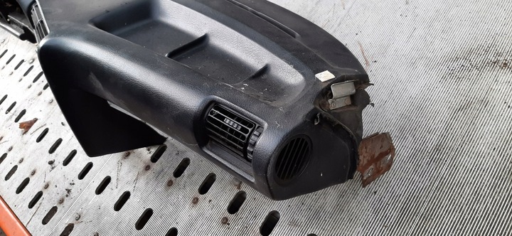 фото №14, Панель роздавальна bmw e30 гарна