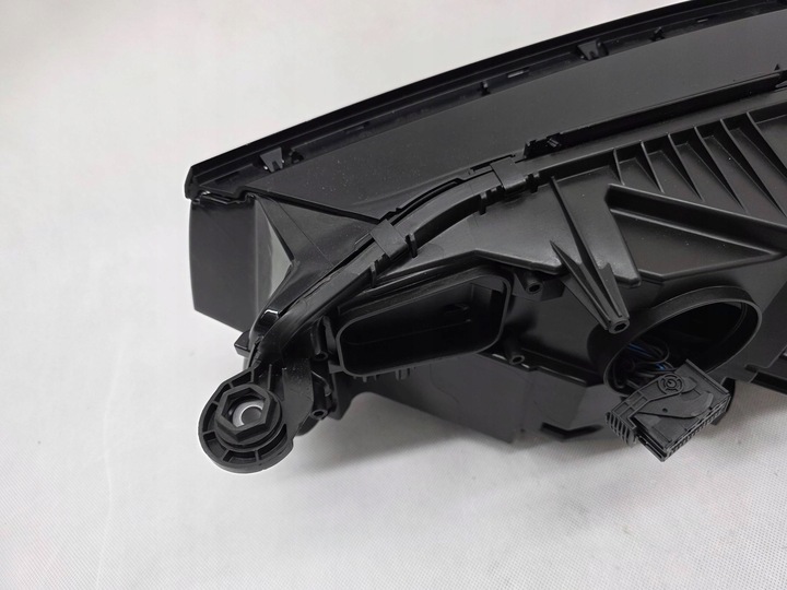 фото №7, Vw touareg iii 3 рестайлінг 18+ лампа права перед повний led matrix eu 761941082h