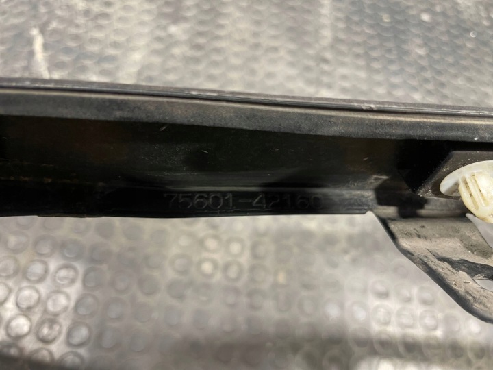 фото №8, Toyota rav4 rav-4 v 5 xa50 18-25 молдинг накладка na крило праве перед