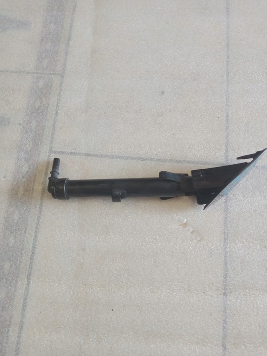 фото №1, Распылитель фара левый opel zafira c kpl код краски z22c gm 13300695