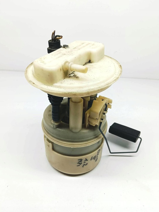 фото №1, Насос топлива поплавок 4 pin renault clio ii 1.2 01r 8200057324