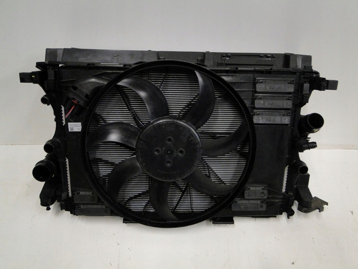 фото №12, Mercedes glb 247 x247 pas переднее радиатор комплект 200d