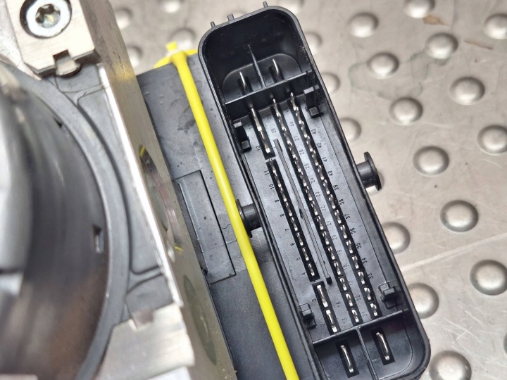 фото №7, Насос модуль управления abs 28.5159-0707.3 00534550950 p04726568ai jeep compass ii