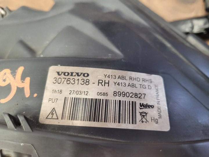 фото №10, Volvo xc60 ксенон 30763138 фара права перед англичанин