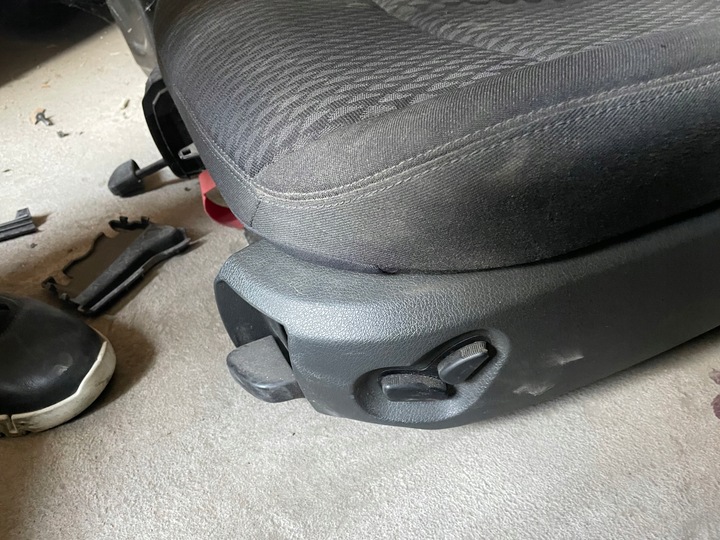 фото №7, Mercedes w211 сиденье левый европа велюр