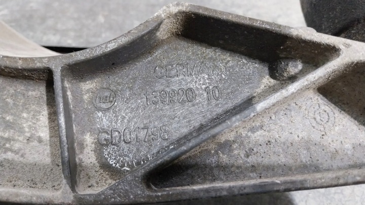 фото №6, Балка підтримка dyfera моста зад 6852896 bmw 2 f45 f46 f48 f54 f60