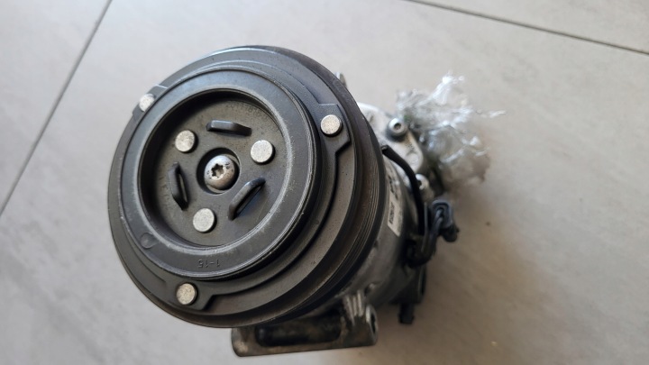 фото №7, Opel astra j, 4 компрессор кондиционера, компрессор климат, 1.3 cdti, 401575950