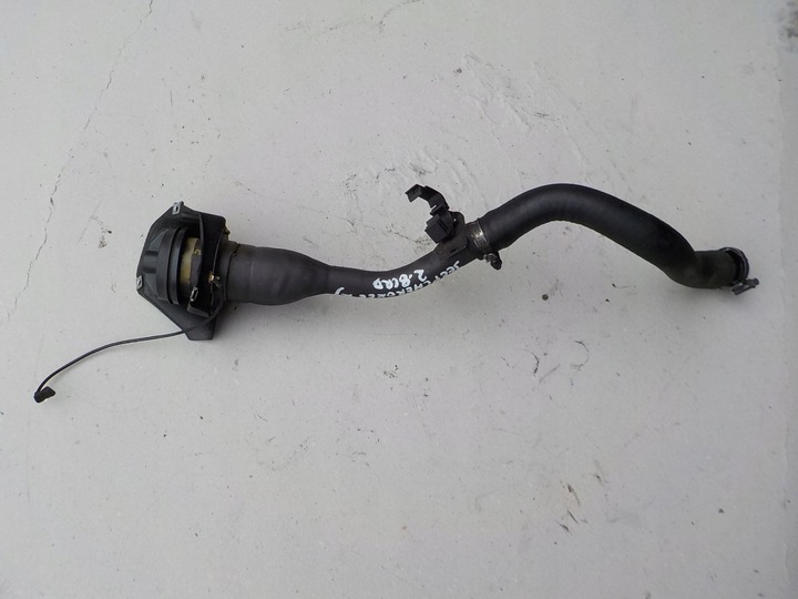 фото №1, Заливная горловина топлива jeep cherokee kj 2,8 crd 2005r