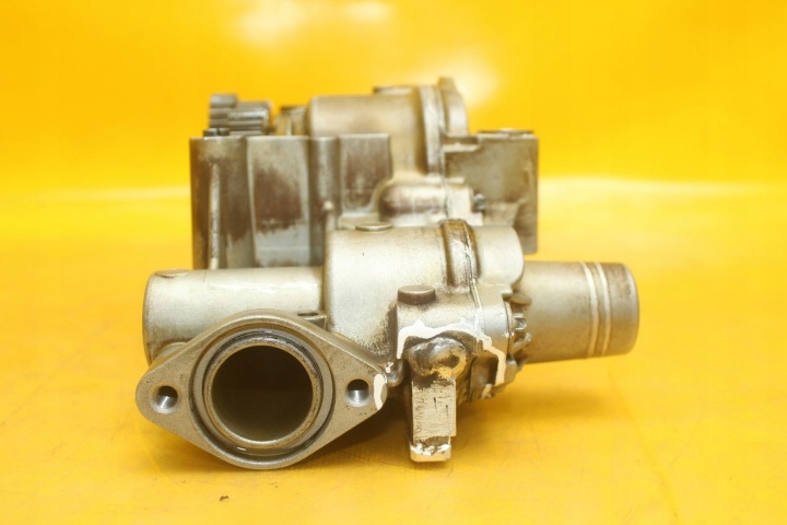 фото №5, Насос масла audi a8 d3 4.2 fsi bvj 079115103r 057115105l