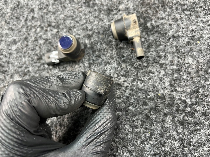 фото №8, Mercedes w212 e-klasa датчик паркування pdc лак- c359 a2125420018