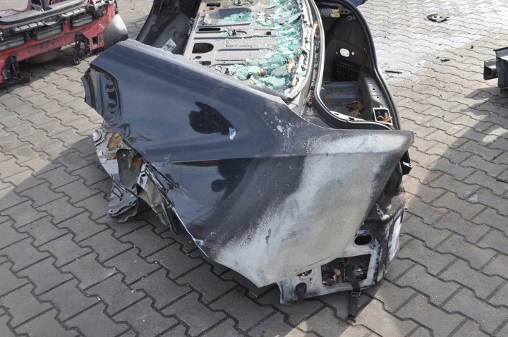 фото №12, Volvo s60 iii pas зад заднее ванна четверть задняя правая крыло заднее правое