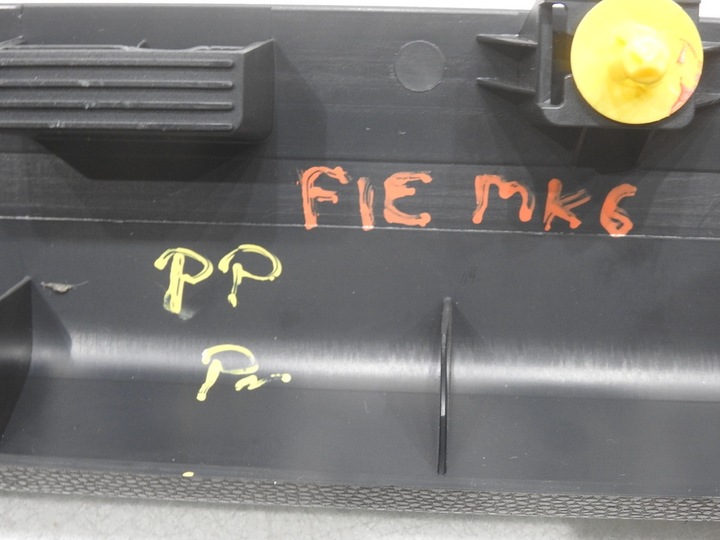 фото №7, Планка захист порога праві перед ford fiesta mk7