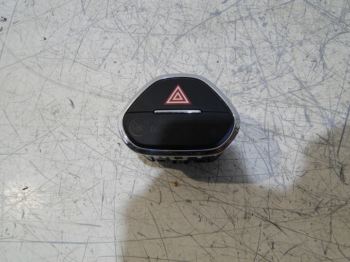 фото №1, Opel adam кнопка świteł аварійних 13363976