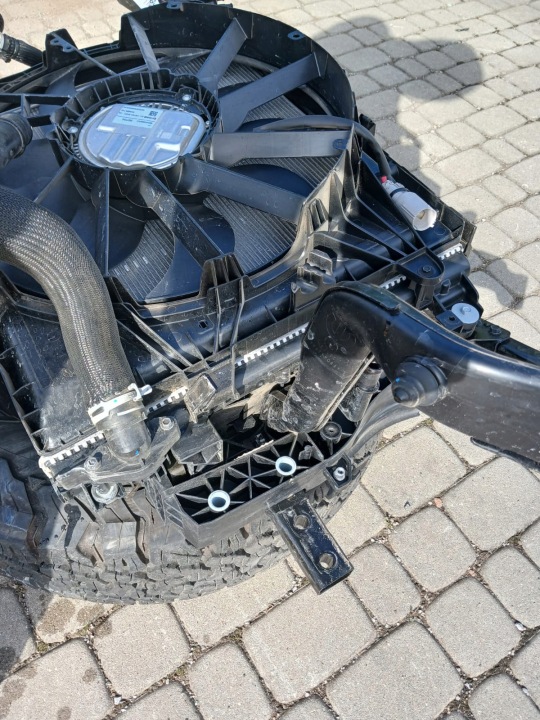 фото №5, Радиатор комплектная передняя панель вентилятор jeep wrangler jl 2.0 4xe гибрид