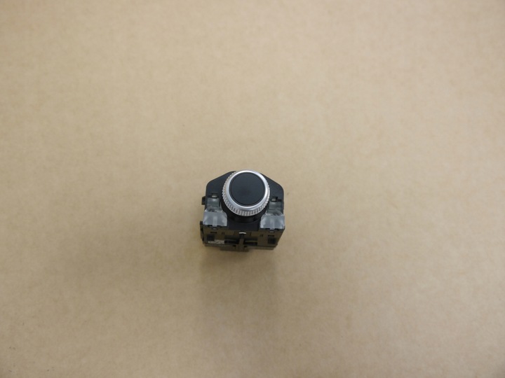 фото №1, Audi q3 83a регулятор громкости 83c919600c