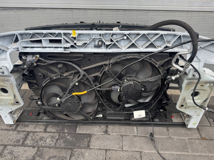 фото №7, Ford s-max mk2 2.0 tdci передняя панель комплектный