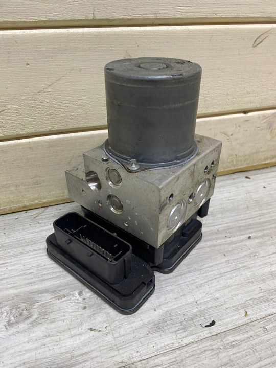 фото №1, Насос abs bmw x5 f15 dsc/dxc9 6870184 6870183