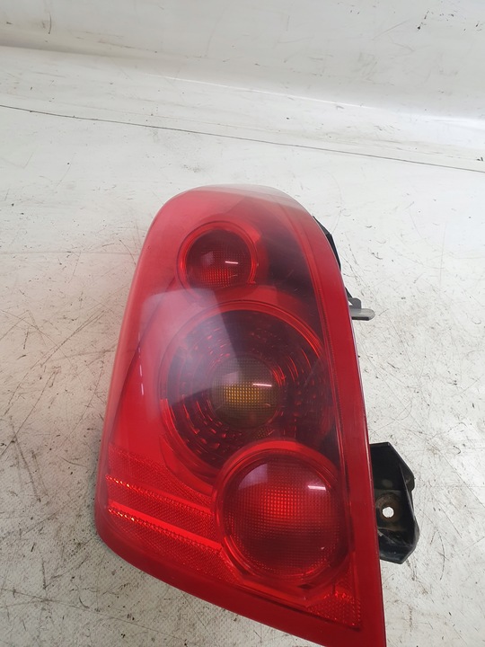 фото №11, Лампа лівий зад nissan primera p12 03r. hb liftback