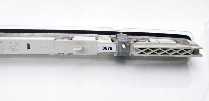 фото №12, Opel vectra c рестайлінг sedan світло сплав білий світлий задні кришки na 2 пластини