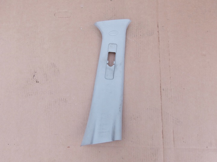 фото №1, Защита стойка правая регулировка ремня 96584445 citroen c3 i 2007- рестайлинг