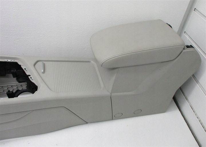 фото №10, Тунель середній підлокітник шкіра beż vw tiguan ii