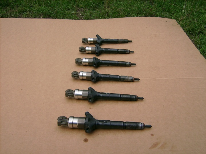фото №9, Инжектор denso renault opel saab 3,0 d 8972391617