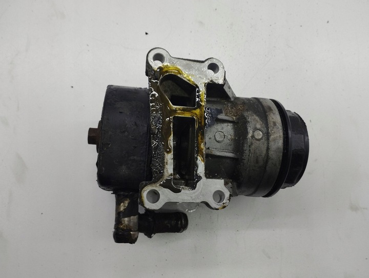 фото №6, Mazda cx-7 2007 крепление / держатель фильтра масла