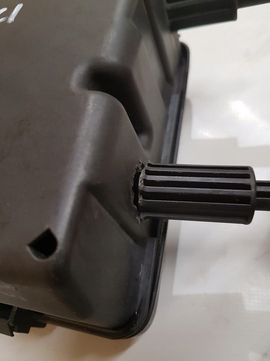 фото №7, Laguna iii защита корпус предохранителей 2.0dci