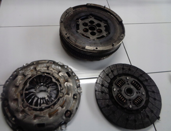 фото №1, Mazda 6 2.3 колесо двомасовий диск притиск