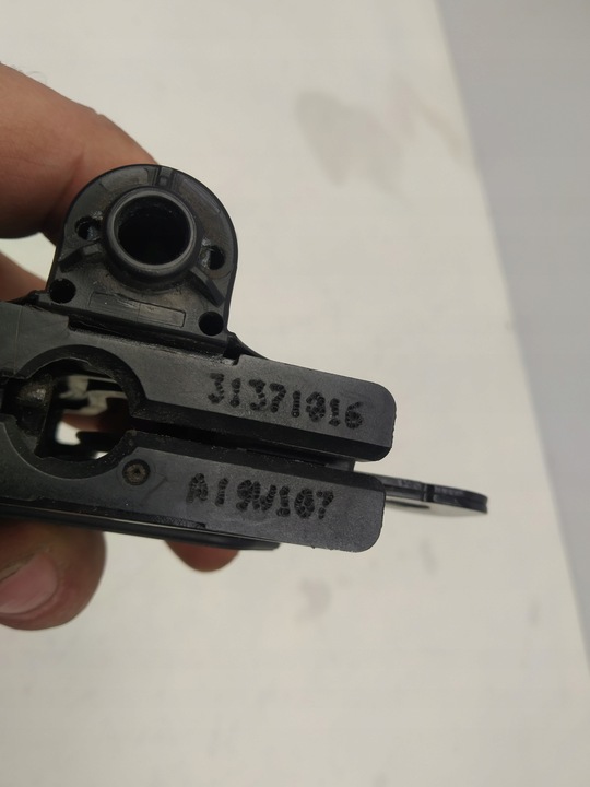 фото №7, Volvo s60 ii v60 v40 замок капота лівий правий оригінал 31425974 31371016