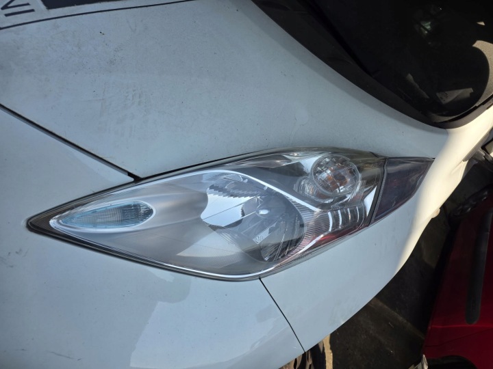 фото №12, Nissan leaf i 326g бампер перед комплектный 2016r