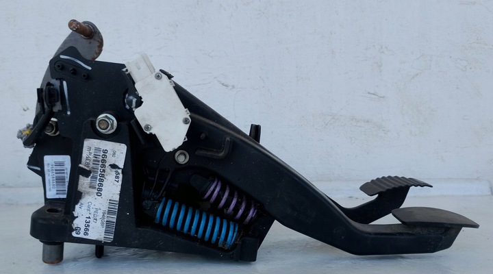 фото №10, Педаль зчеплення гальма citroen c5 iii x7 2.0 hdi 9666588680