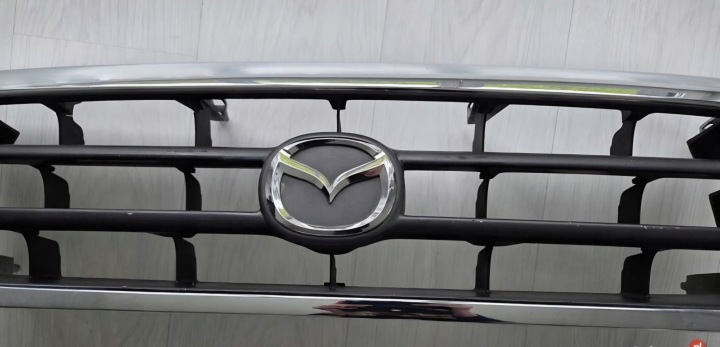 фото №10, Mazda b серия b2500 решётка хромированный решётка перед оригинал