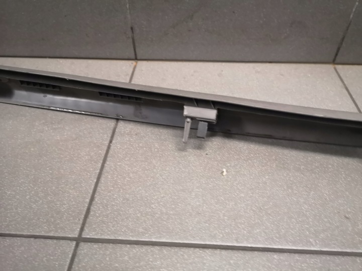 фото №10, Молдинг порога правое перед audi a4 b6 8e0867272