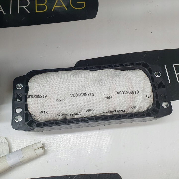 фото №8, Q3 83a панель консоль подушки ремені подушка безпеки