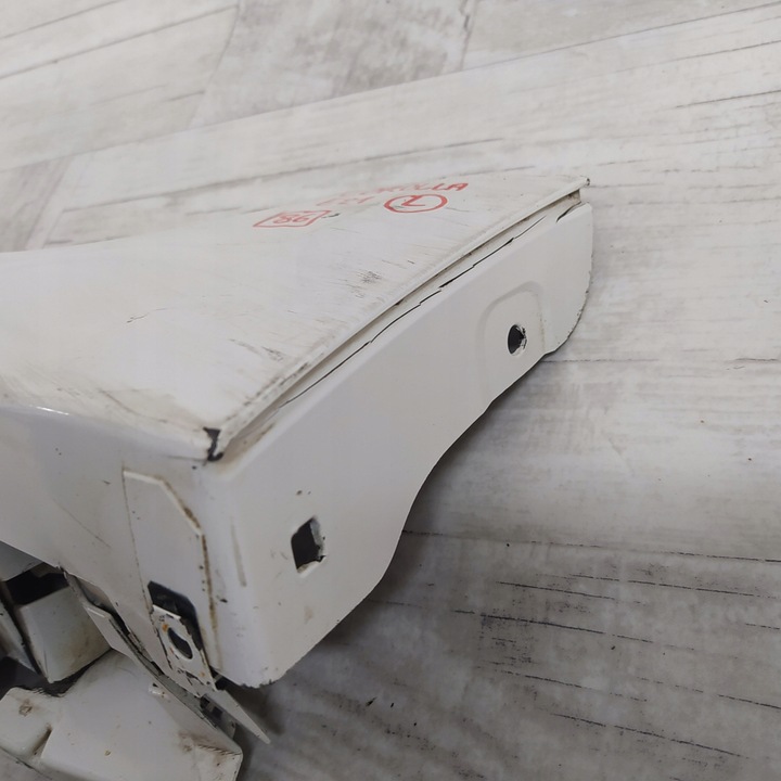 фото №5, Toyota corolla e21 универсал планка пороговая накладка левая 75860-02220